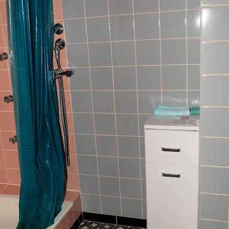 Apartment Bei Stadthagen Mit Wlan Und Waschmaschine Niedernwohren